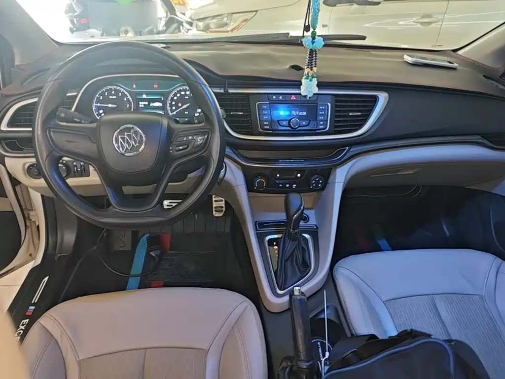 Buick Excelle — миниатюра 10