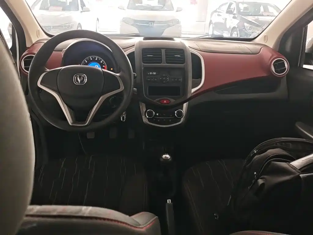 Changan BenBen — миниатюра 10