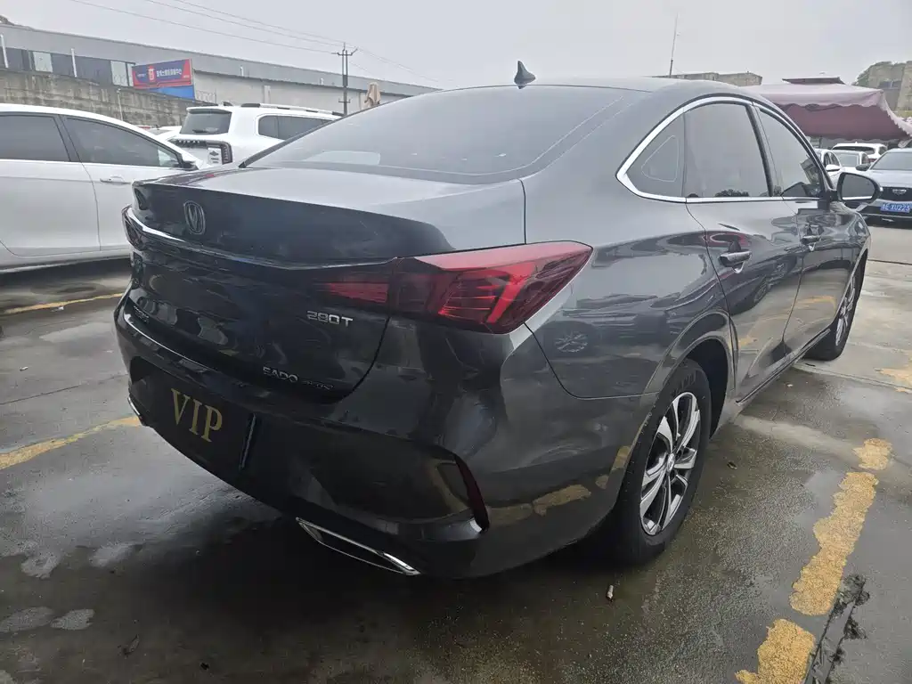 Changan Eado — миниатюра 4