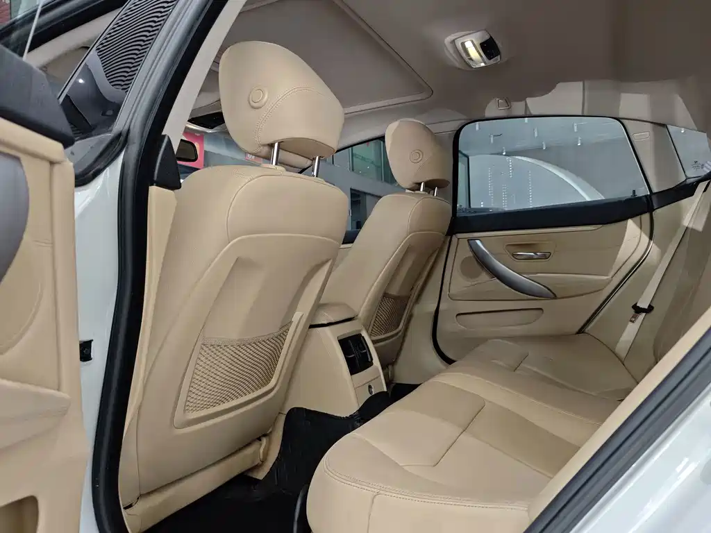 BMW 4 Series — миниатюра 23
