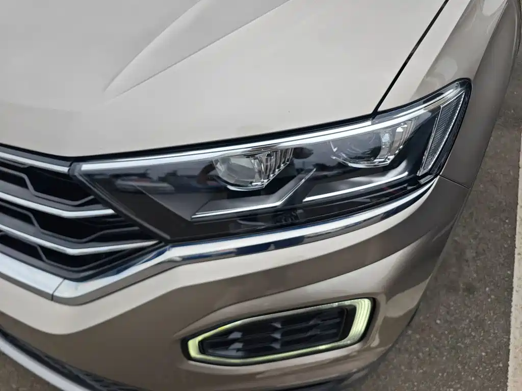 Volkswagen T-Roc — миниатюра 19