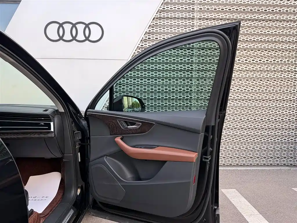 Audi Q7 2020 55 TFSI quattro S line Sport