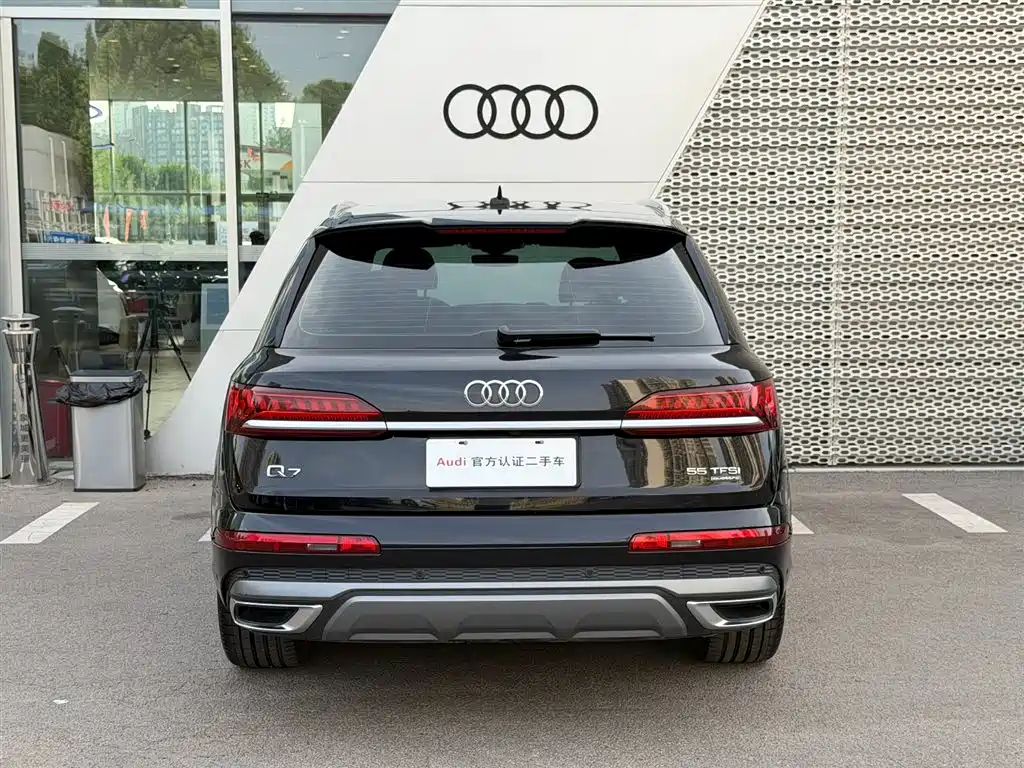 Audi Q7 2020 55 TFSI quattro S line Sport
