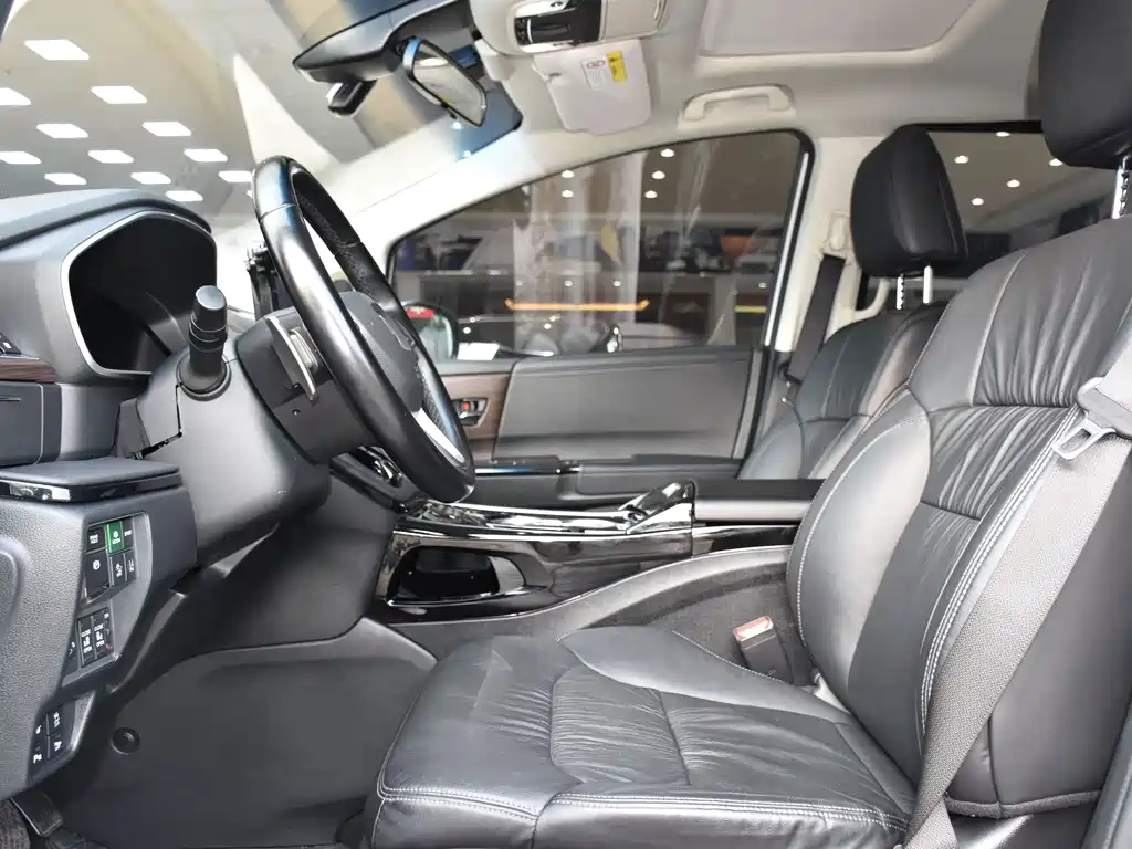Honda Odyssey — миниатюра 7