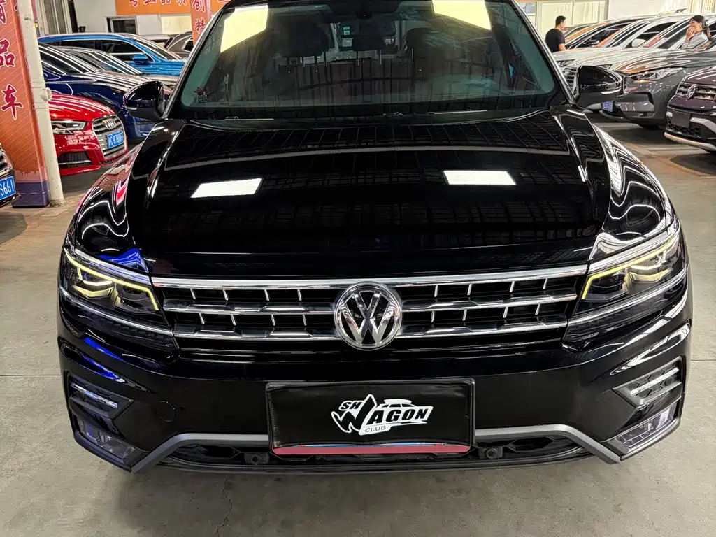 Volkswagen Tiguan L — миниатюра 2
