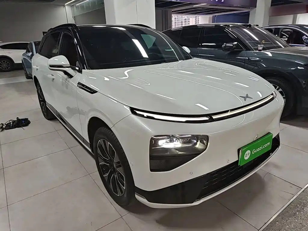 XPeng G9 — миниатюра 4