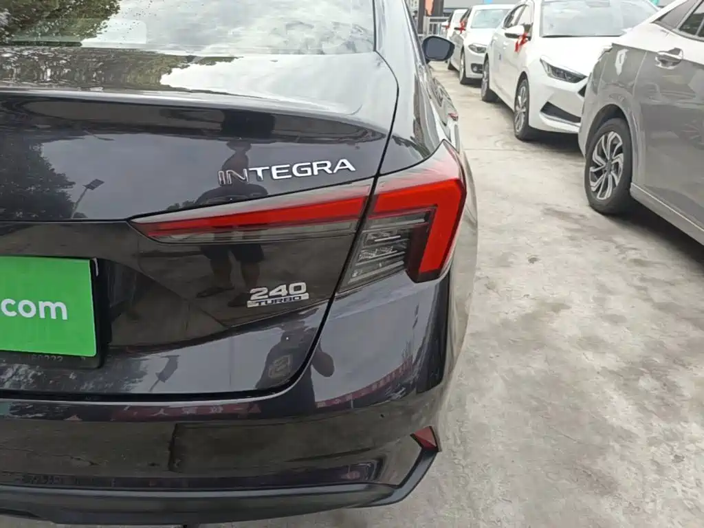 Honda Integra — миниатюра 8