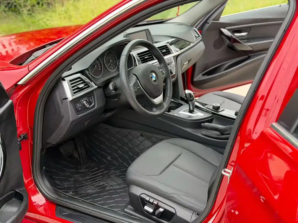 BMW 3 Series — миниатюра 3