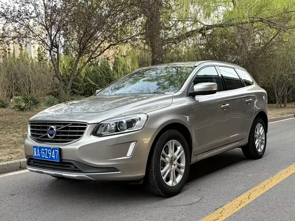 Volvo XC60 2015