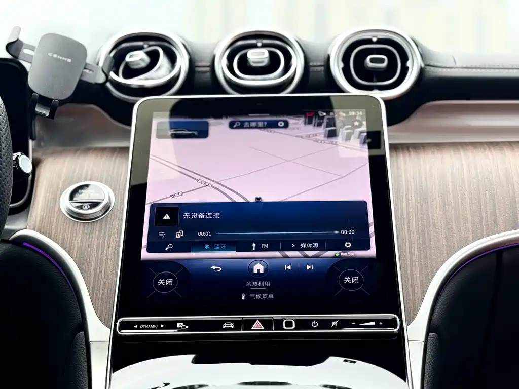 Mercedes-Benz GLC — миниатюра 11