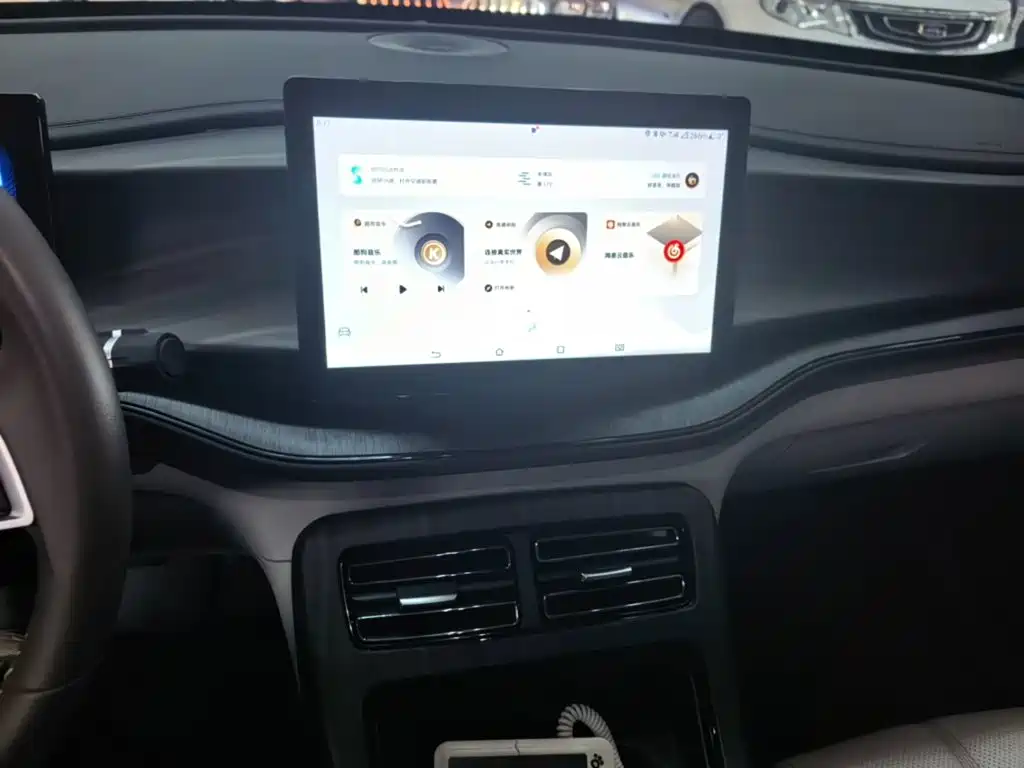 BYD Qin PLUS — миниатюра 13