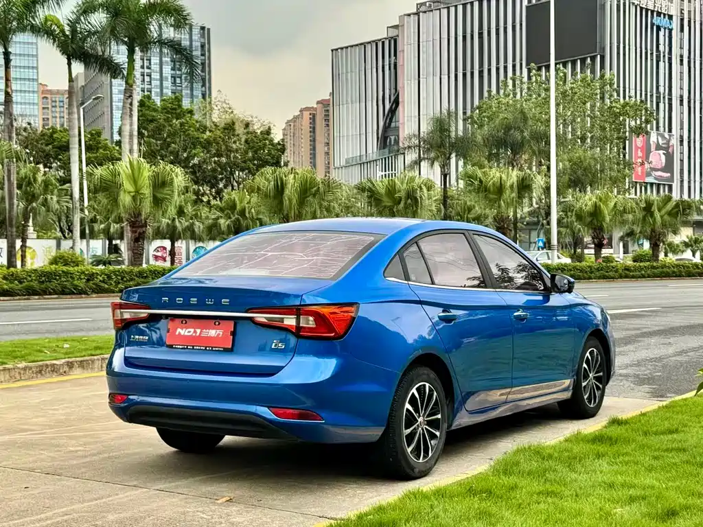 Roewe i5 2020 1.5L AT 4G Flagship
