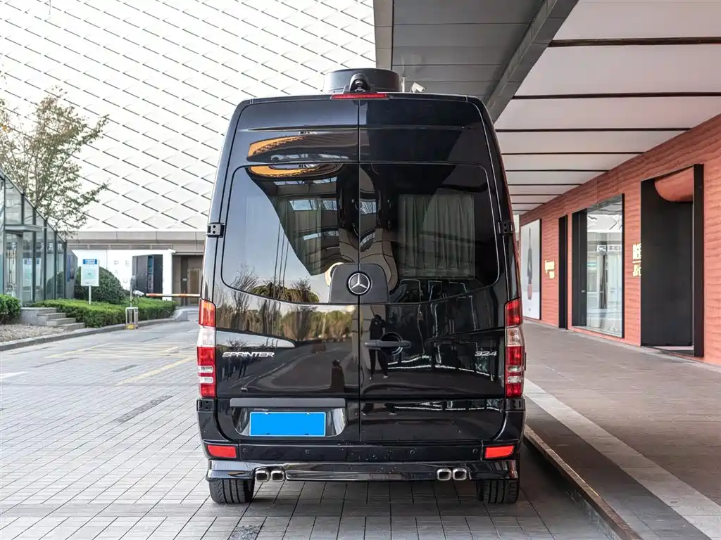 Mercedes-Benz Sprinter 2015 3.5L AT