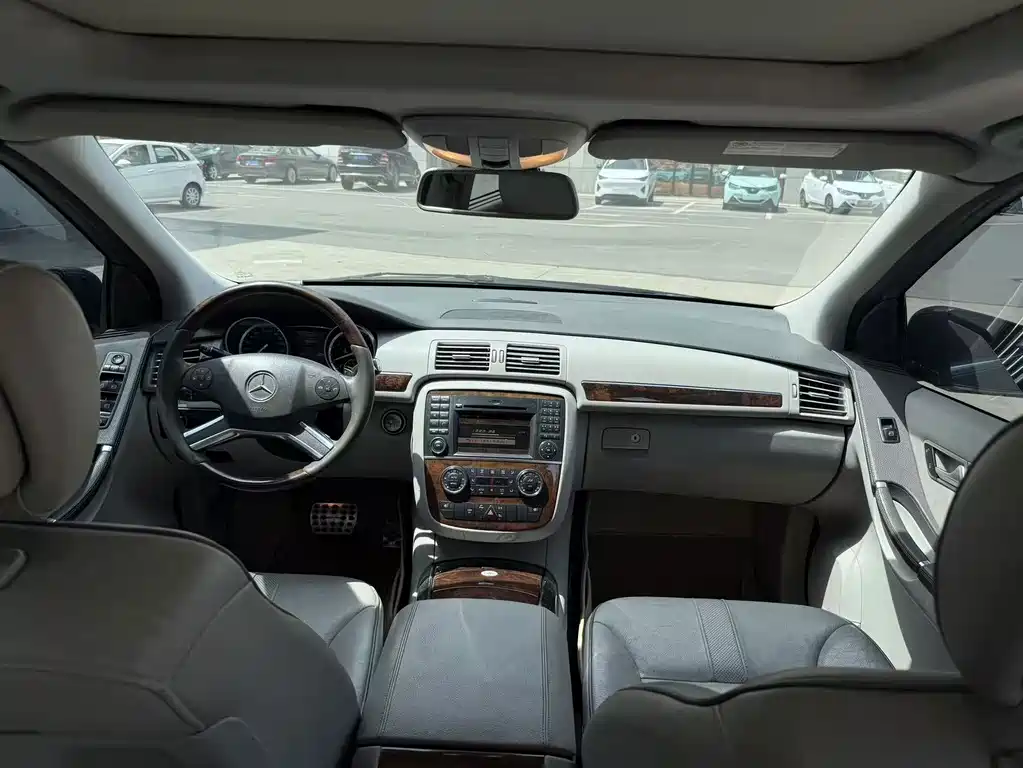 Mercedes-Benz R-Class — миниатюра 7