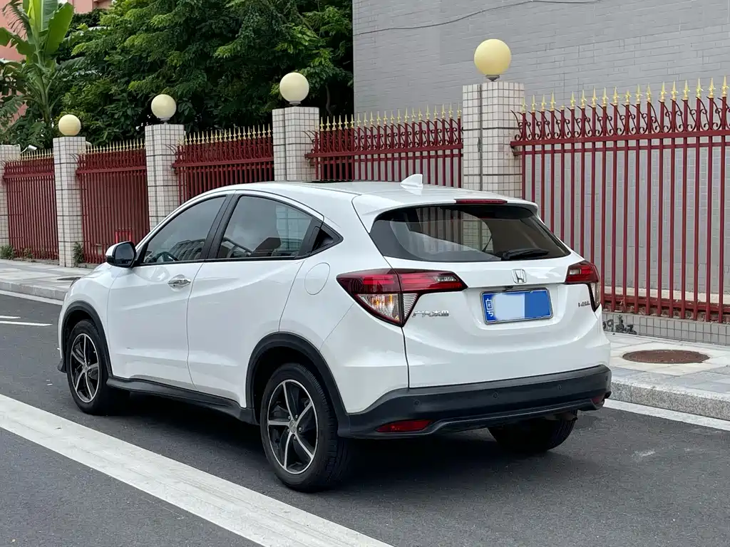 Honda Vezel — миниатюра 6