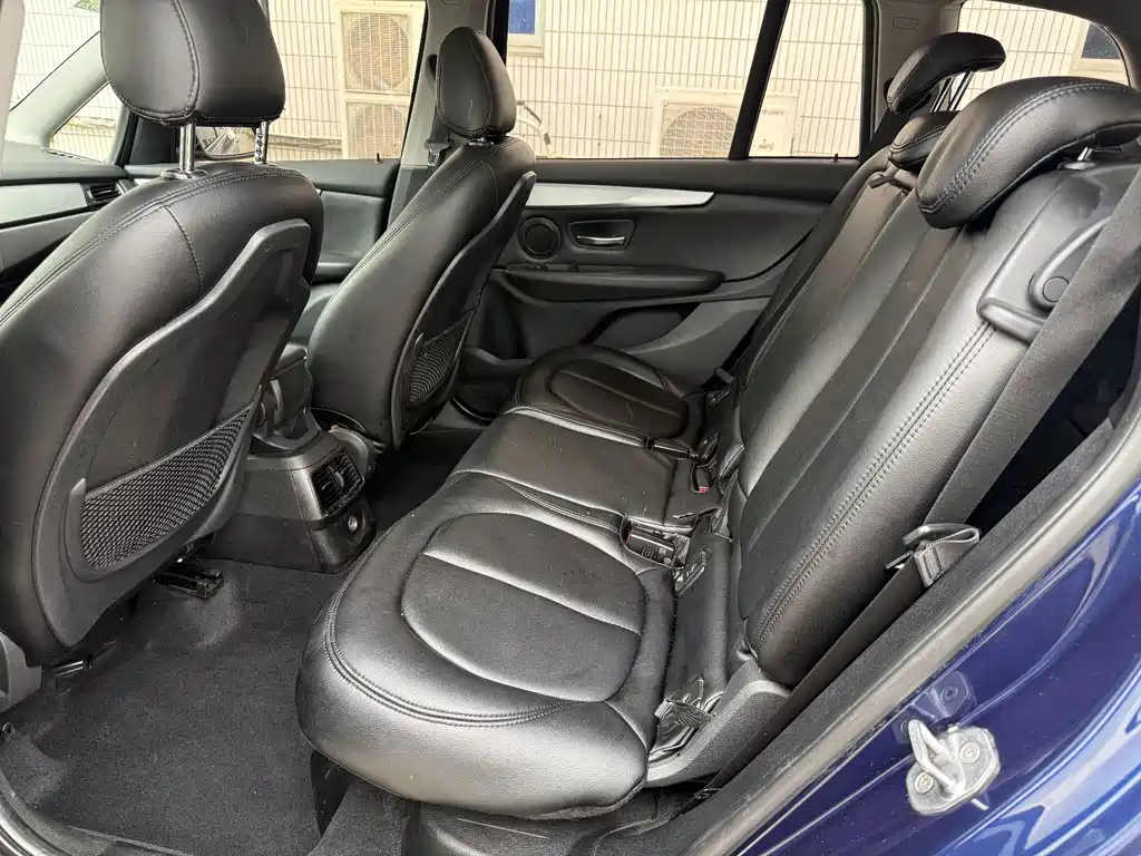BMW 2 Series Gran Tourer — миниатюра 5