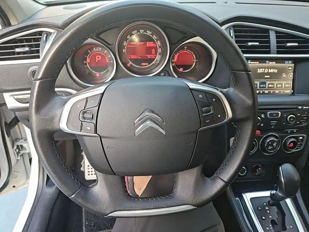 Citroen C4L — миниатюра 11
