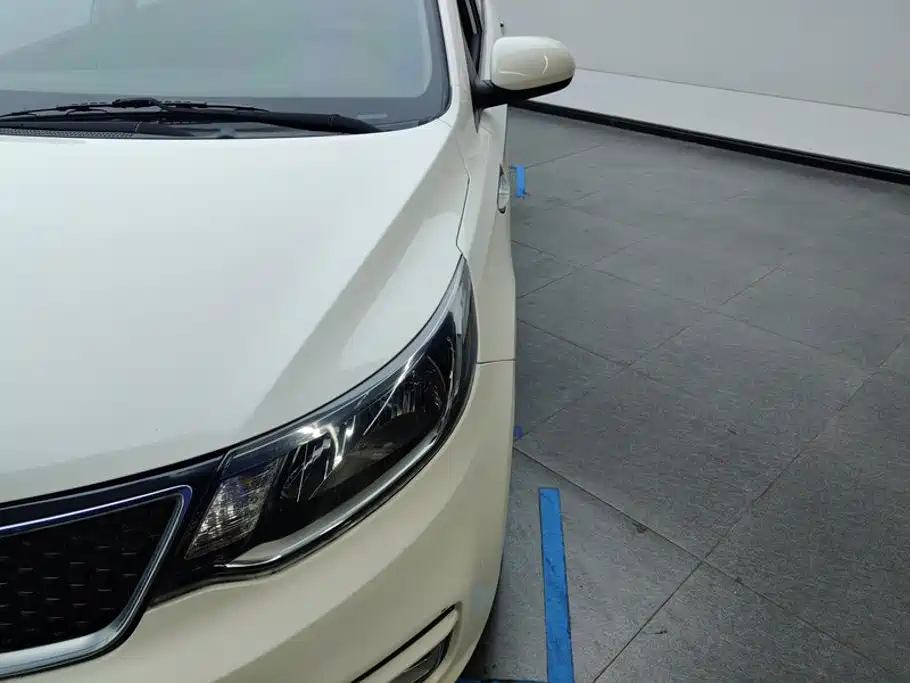 Kia K2 — миниатюра 5