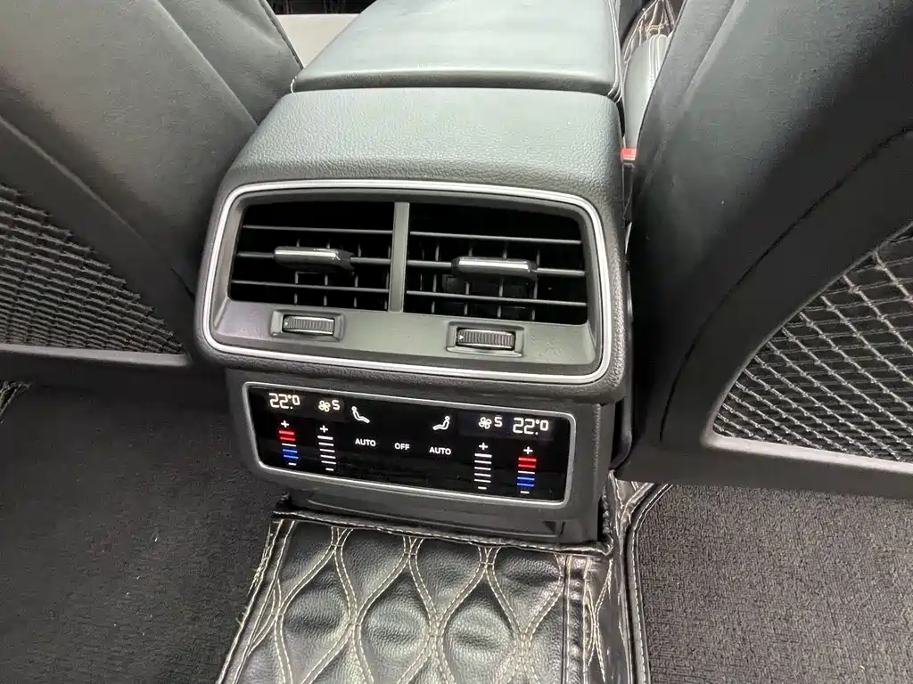 Audi A6L — миниатюра 15