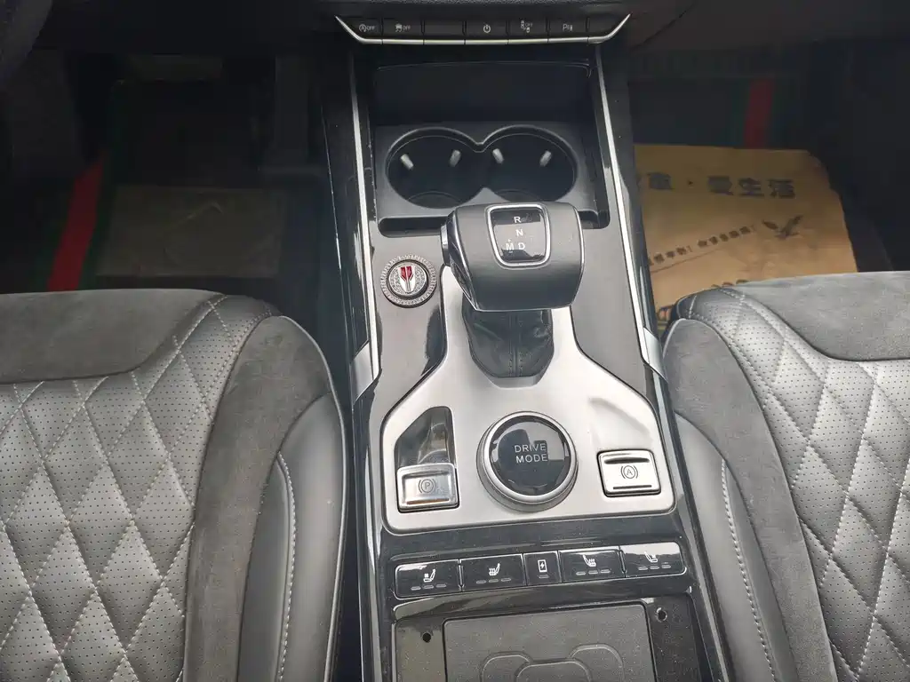 Hongqi Hongqi HS5 — миниатюра 7