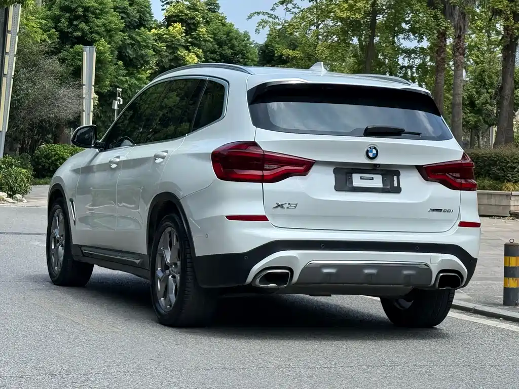 BMW X3 — миниатюра 6