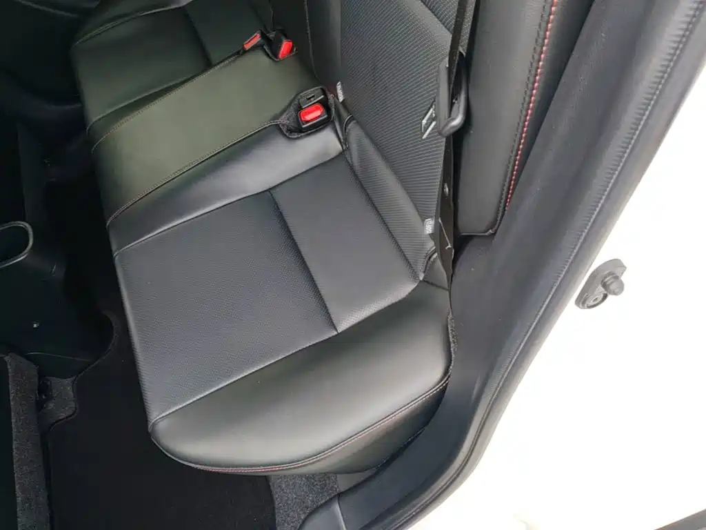 Toyota Yaris L — миниатюра 17