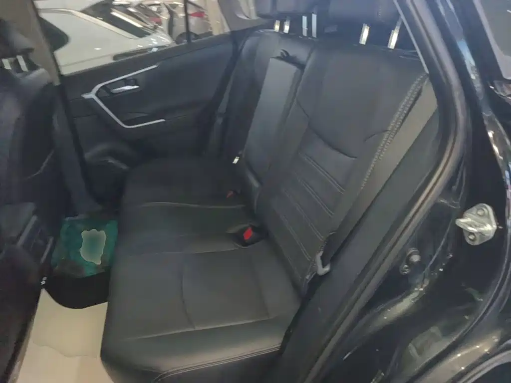 Toyota Wildlander — миниатюра 17