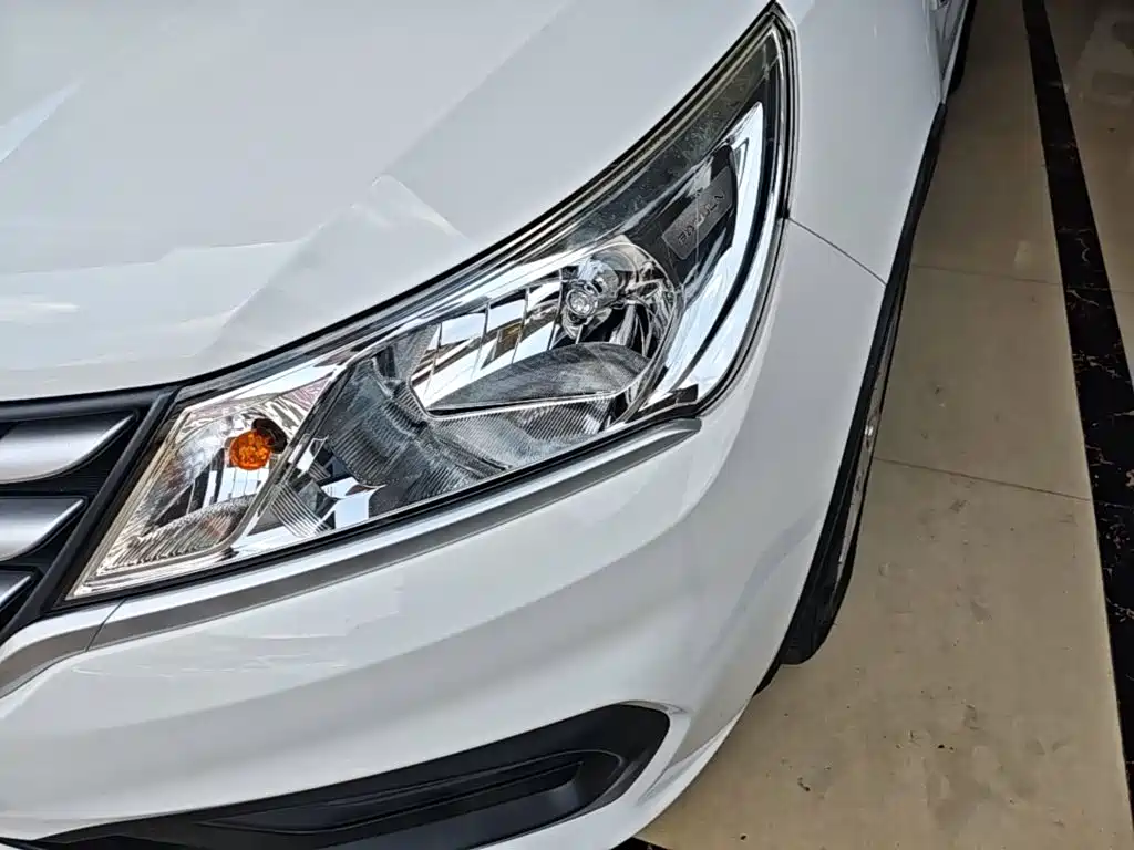 Baojun 310W — миниатюра 24
