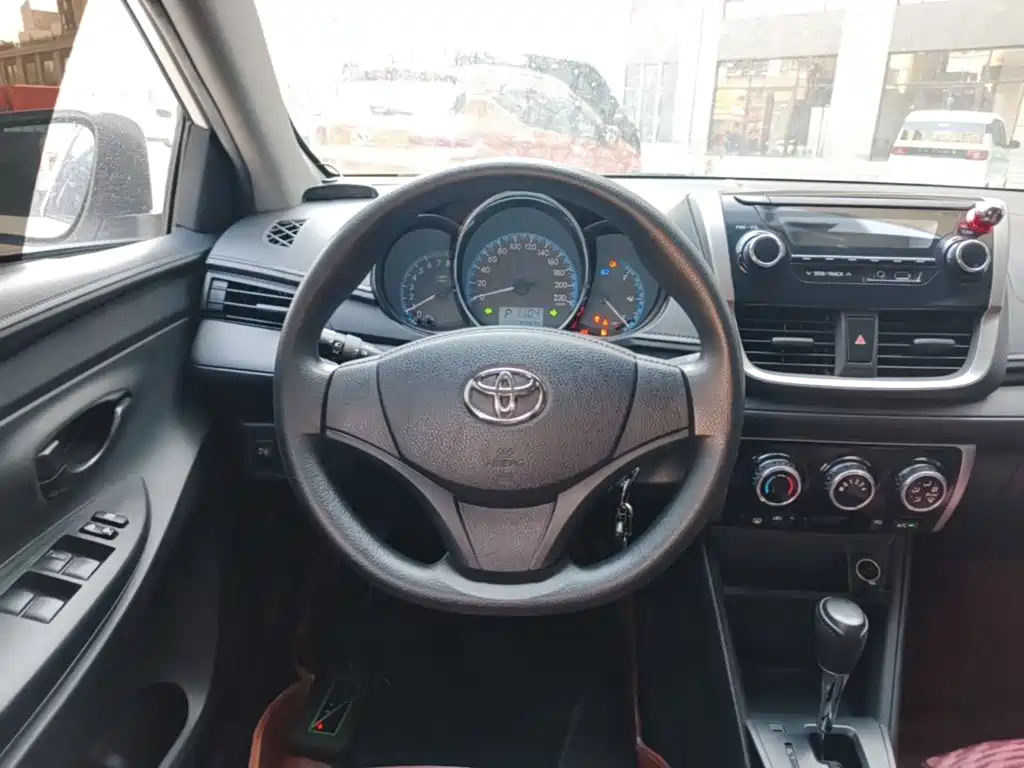 Toyota Vios — миниатюра 11