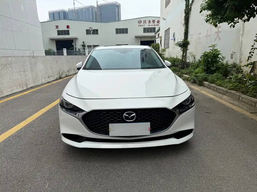 Mazda 3 Axela — миниатюра 2