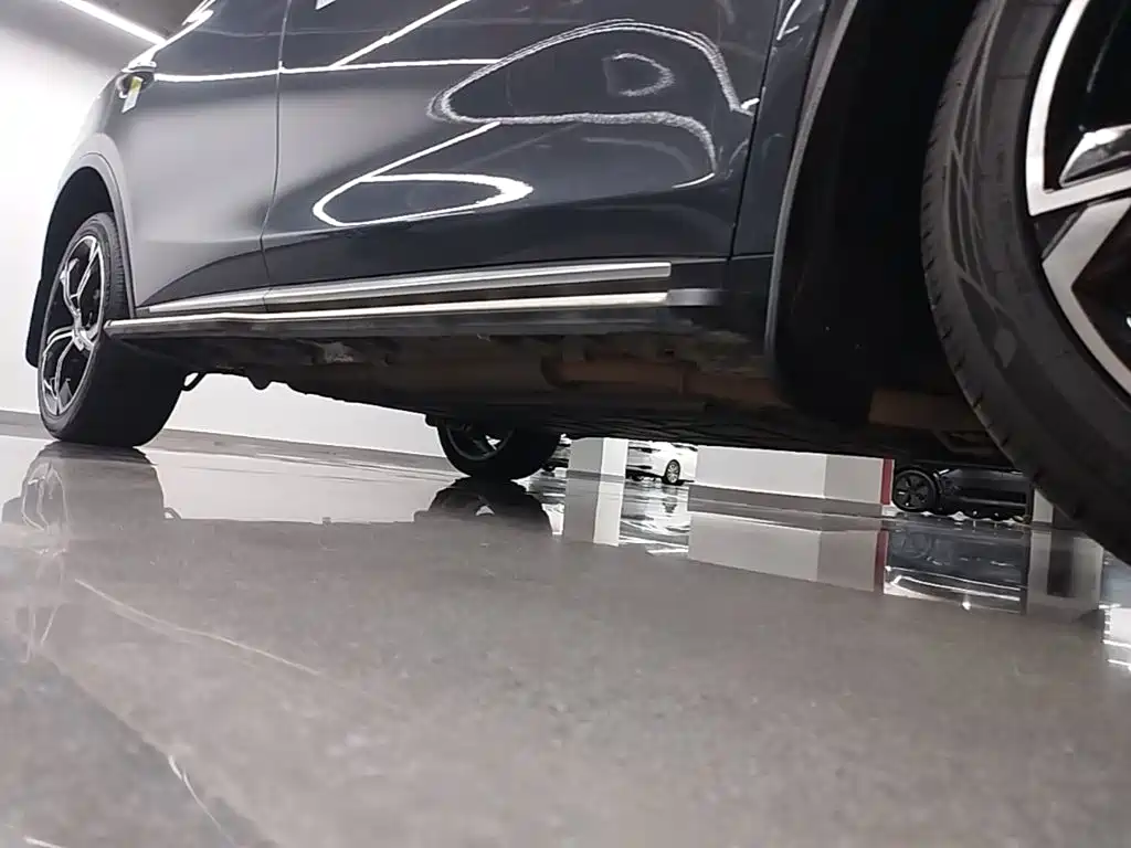 BYD Tang New Energy — миниатюра 19
