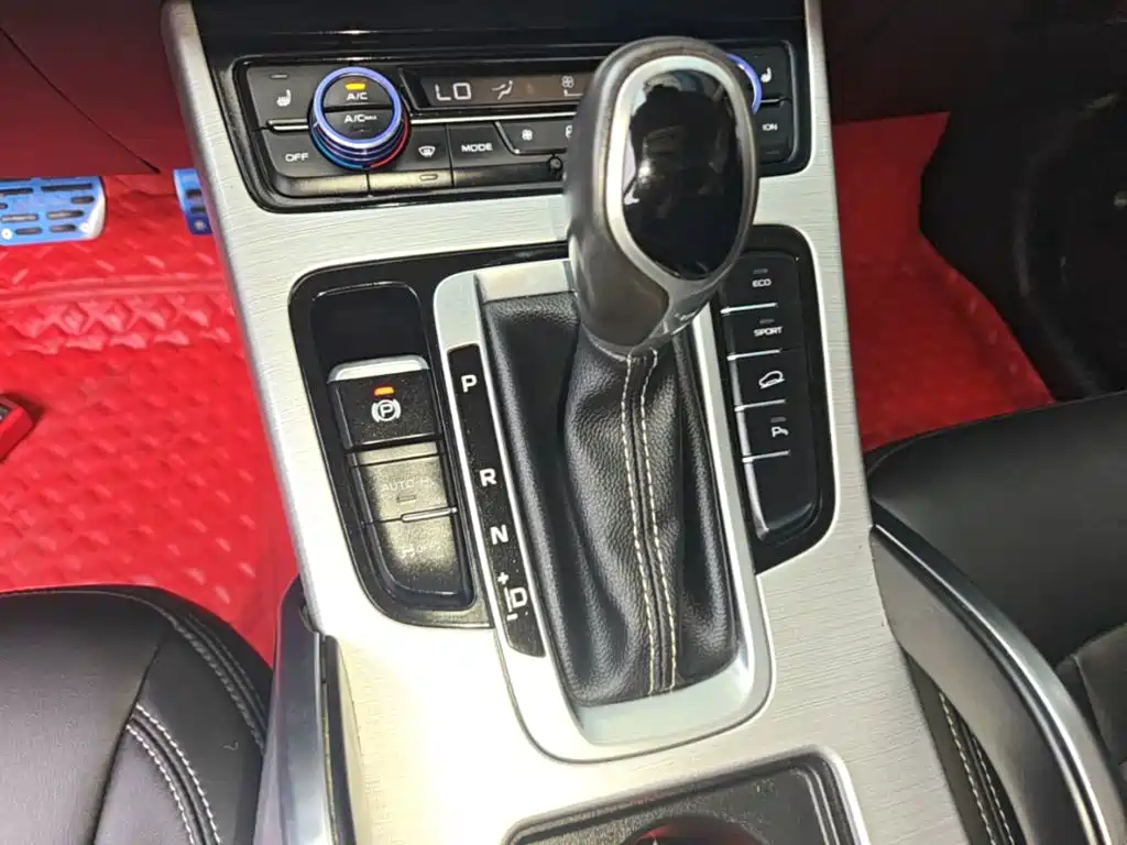Geely Boyue — миниатюра 14
