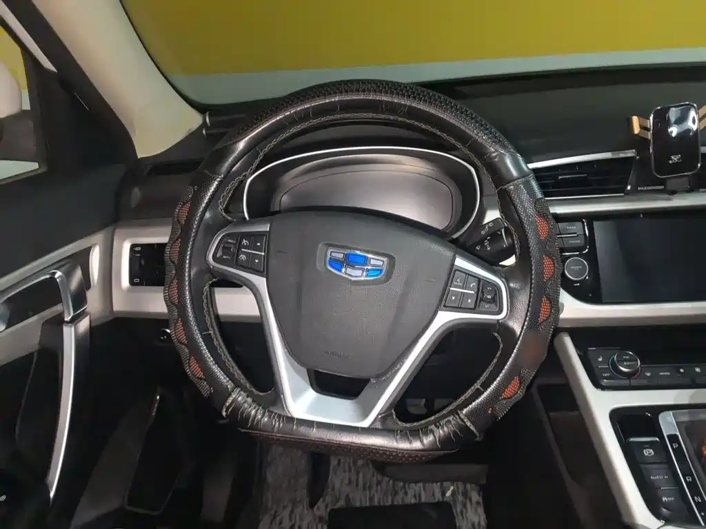 Geely Boyue — миниатюра 3