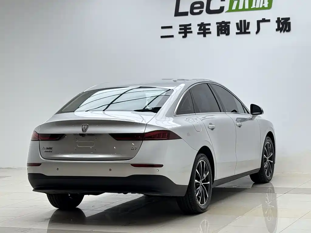 Roewe D7 — миниатюра 12
