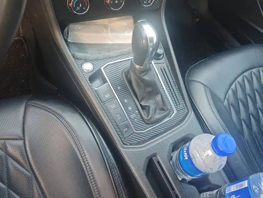 Volkswagen Lavida — миниатюра 16