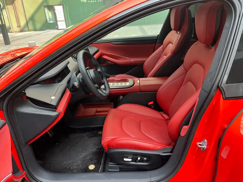 XIAOMI CAR XIAOMI SU7