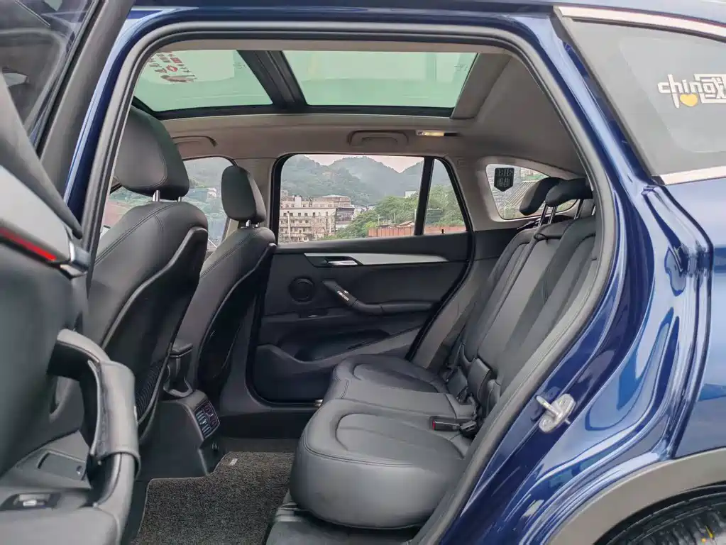 BMW X1 — миниатюра 9