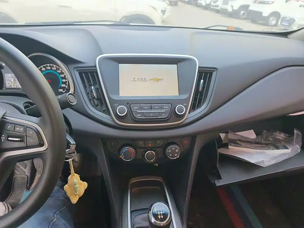 Chevrolet Cavalier — миниатюра 13