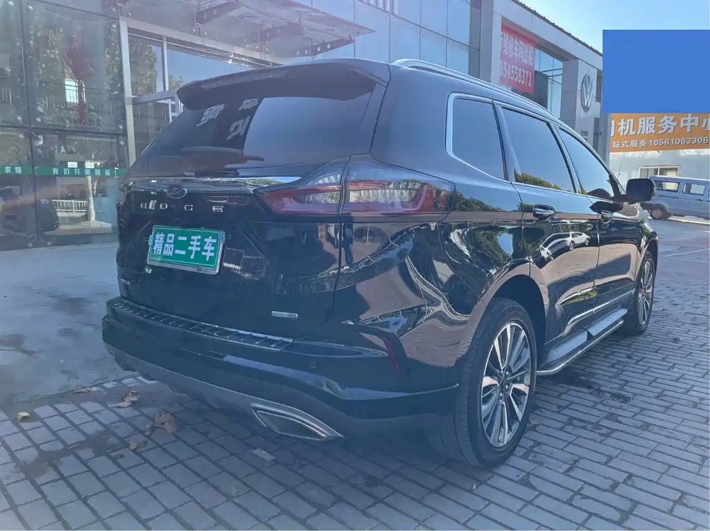Ford Edge — миниатюра 4