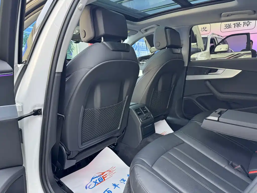 Audi A4L 2022 40 TFSI Luxury