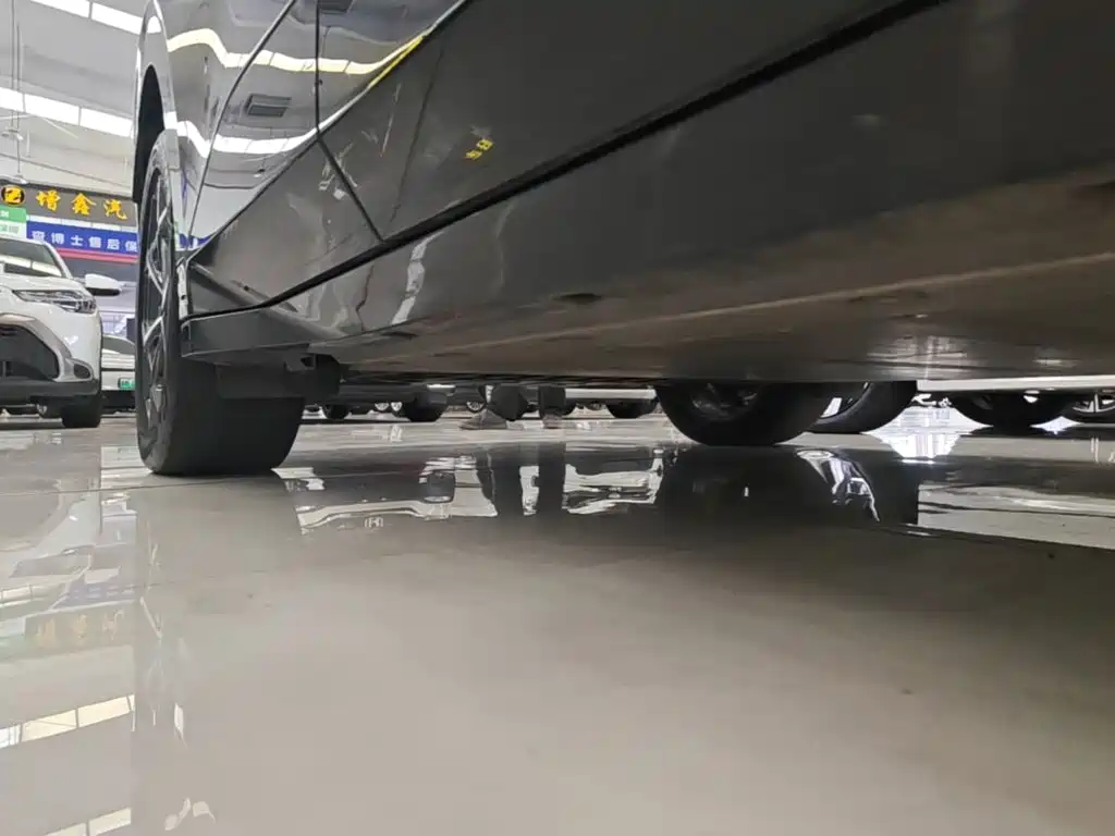 Lynk & Co Z20 — миниатюра 21