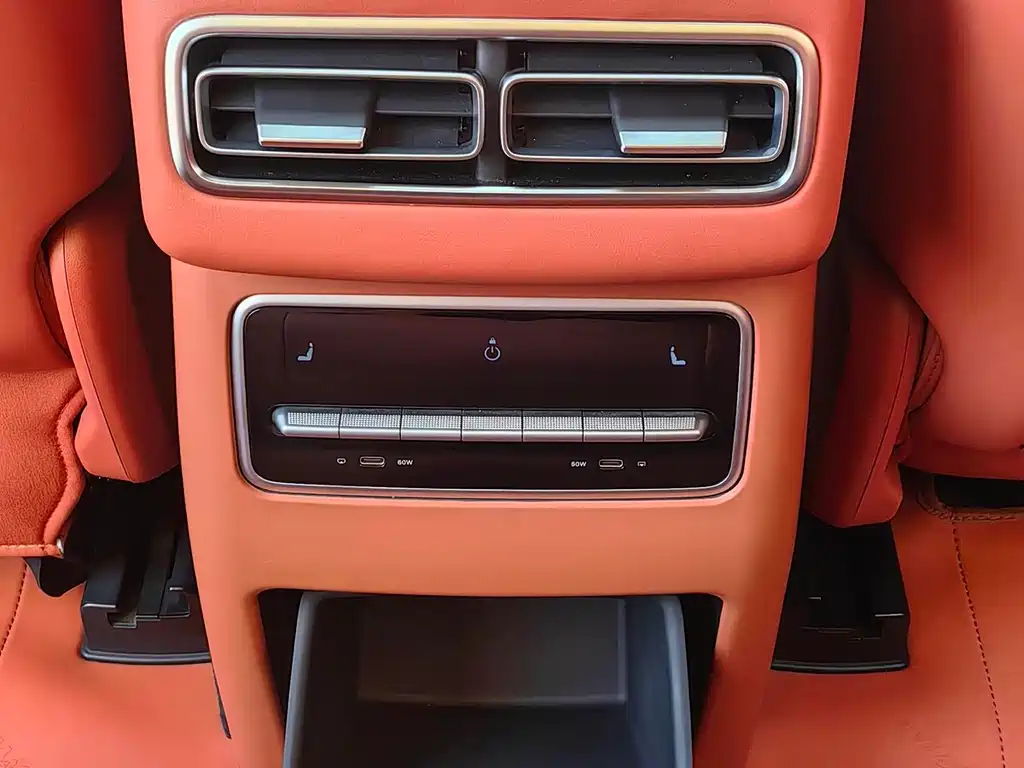 Li Auto Li L7 — миниатюра 10