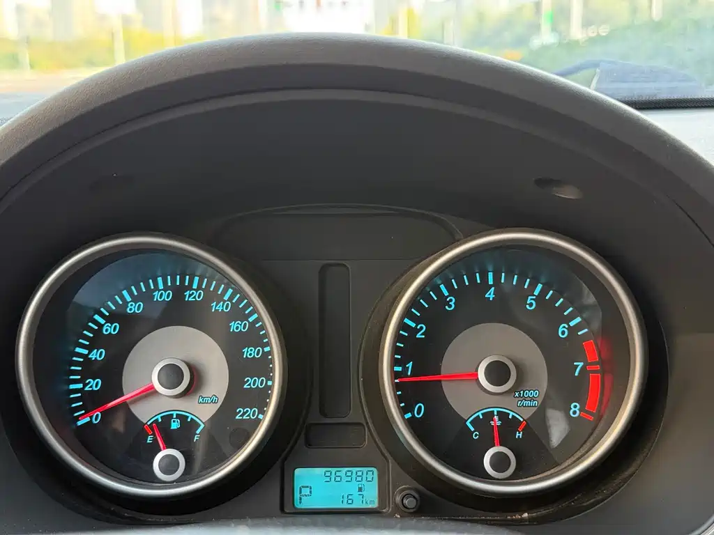 Buick Excelle — миниатюра 9