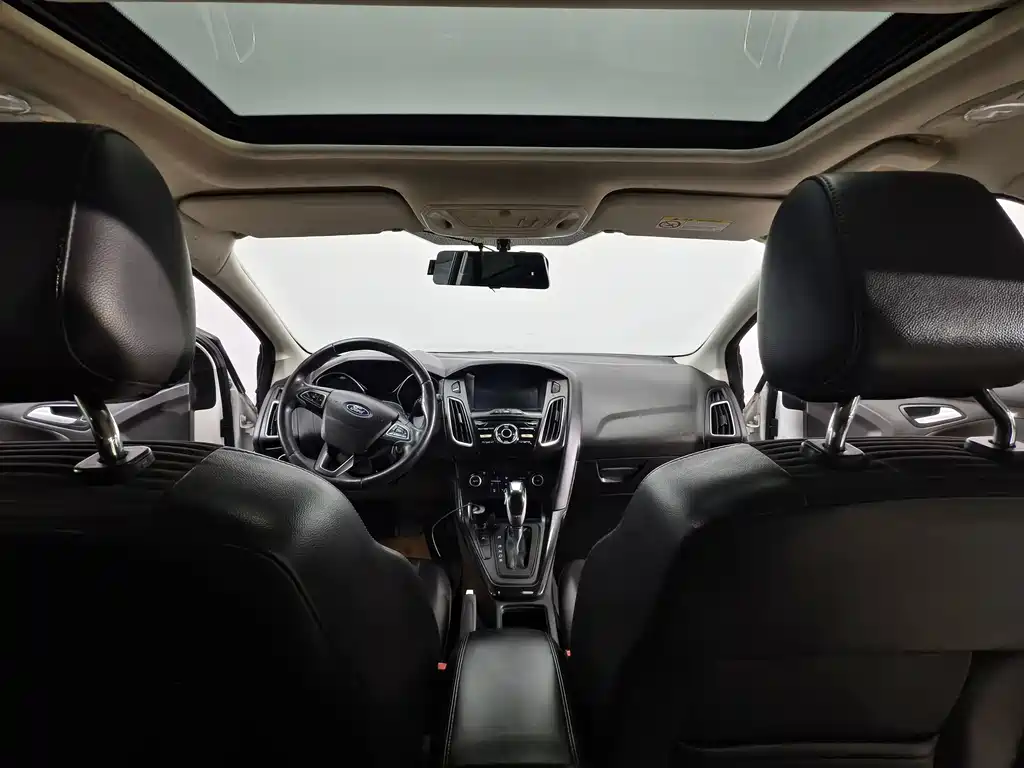Ford Focus — миниатюра 10