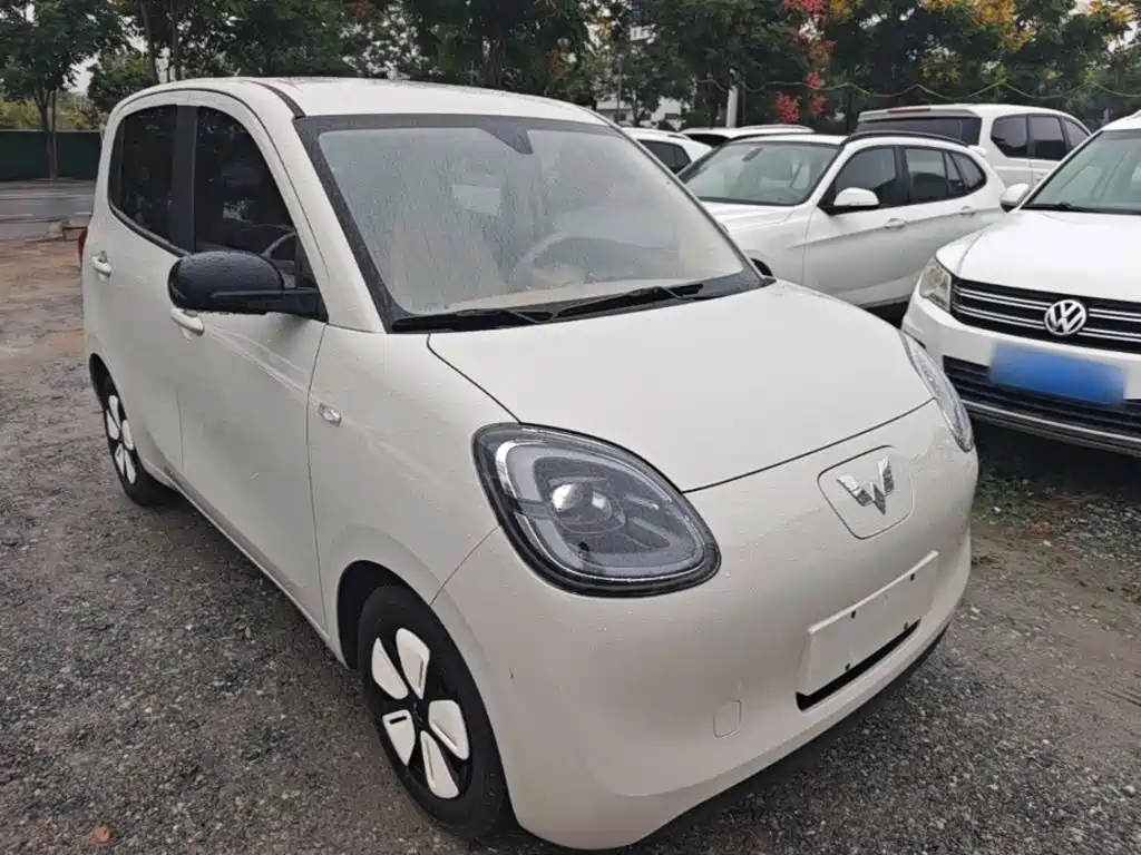 Wuling MINIEV — миниатюра 4