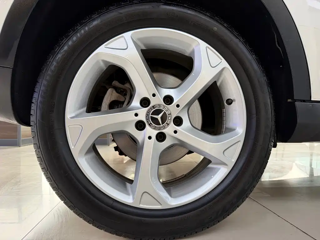 Mercedes-Benz GLA — миниатюра 14