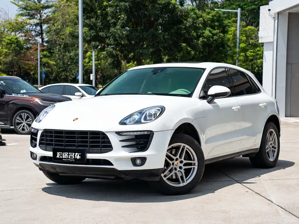 Porsche Macan 2016