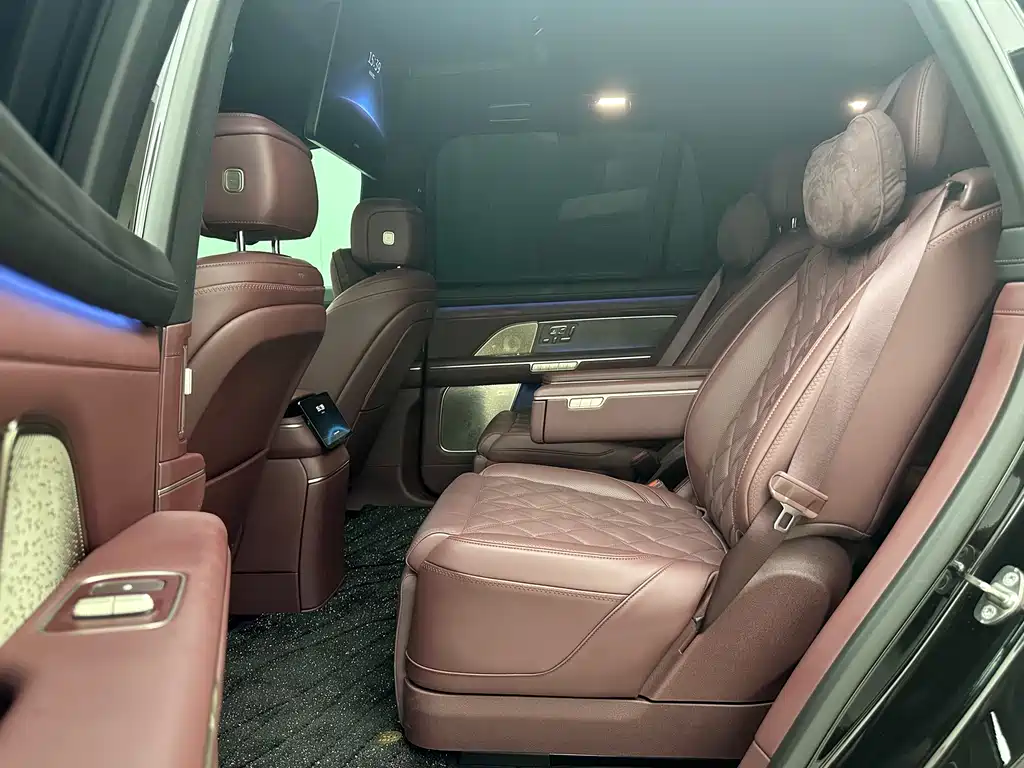 NIO ES8 2026 мест Executive