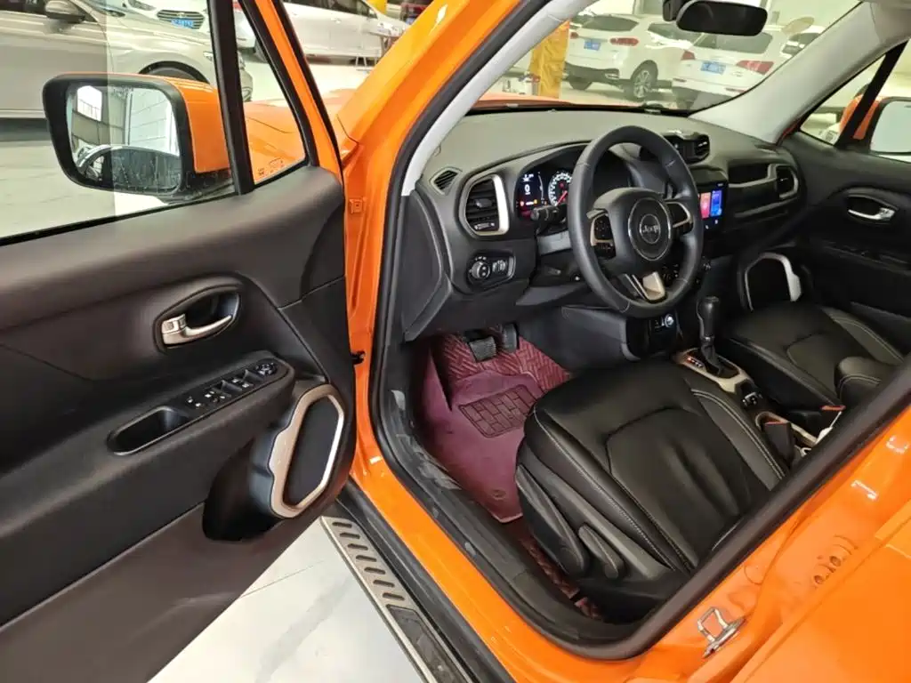 Jeep Renegade — миниатюра 16
