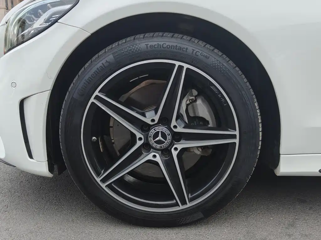 Mercedes-Benz C-Class — миниатюра 9